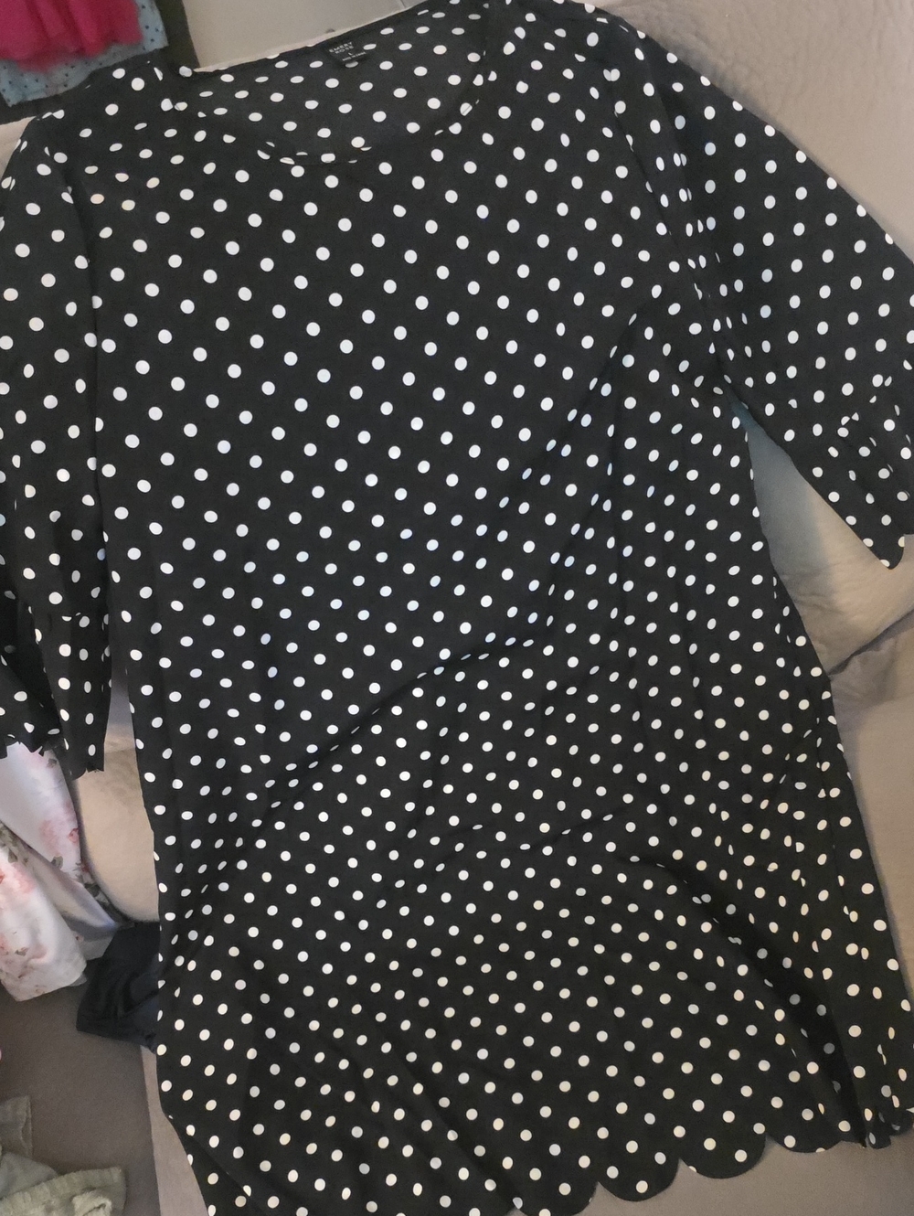 💚5/$20💚Womens Black Polka Dot Scallop-Hem Dress